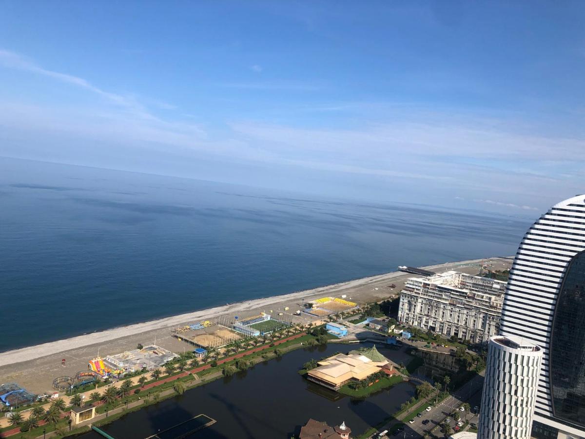 Orbi City Apartments On The Beach Batumi Exterior photo